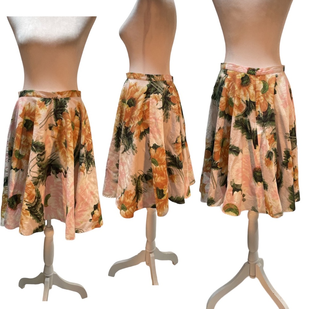 Topshop Multi-Color Floral Print Circle Flare Knee Length Skirt Size 6
